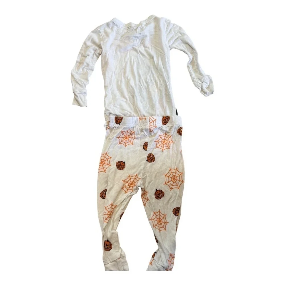 Bluey Sweatshirts and Halloween Pajamas Lot Size 18M Toddler Boys Green White